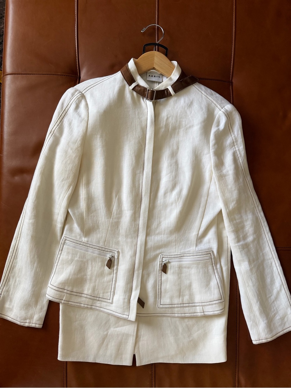 AKRIS Vintage Linen Blazer and Skirt Set - Picture 5 of 12